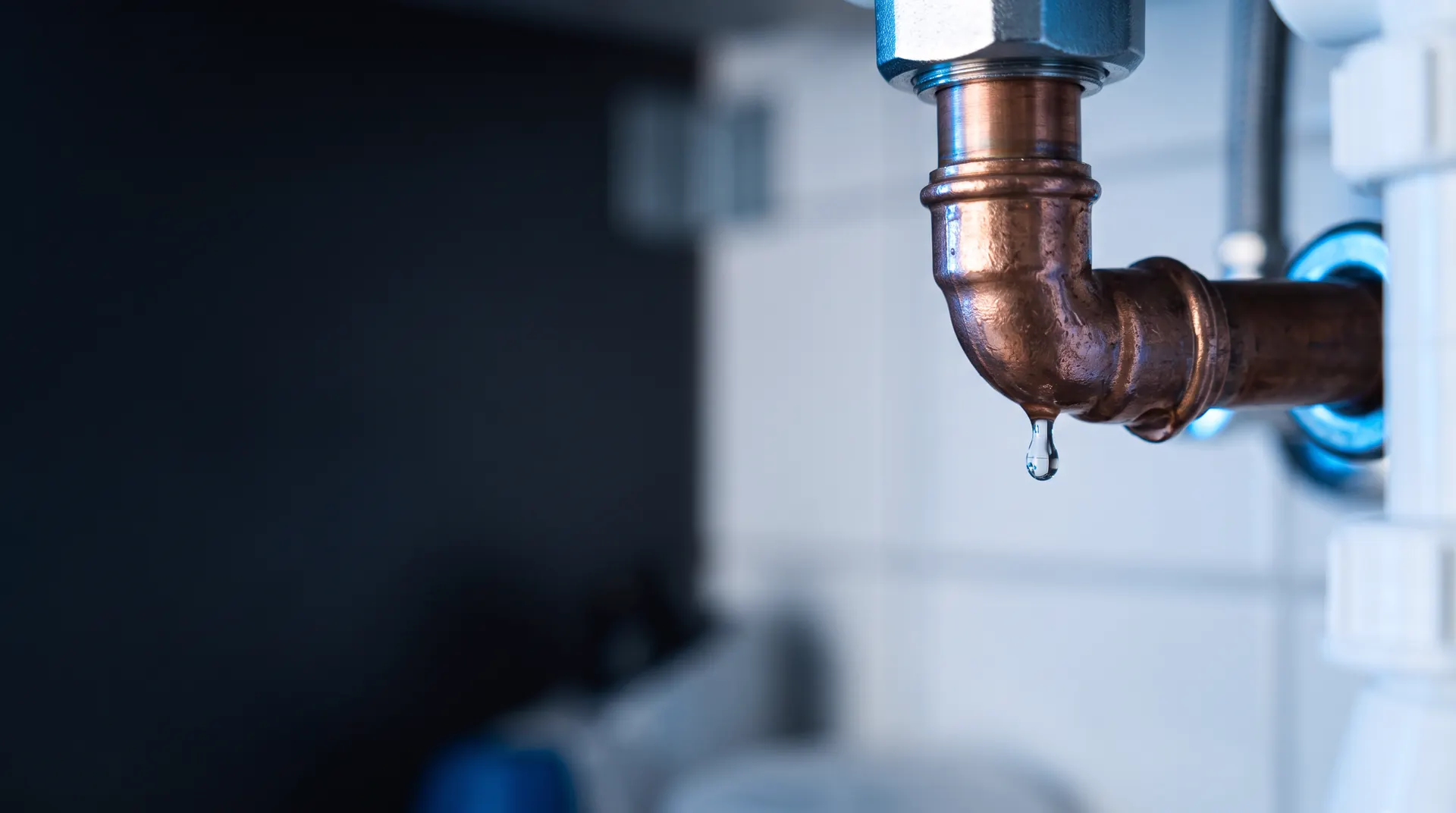 Raccord de canalisation qui goutte
